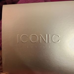 Brand New Iconic London Palette.